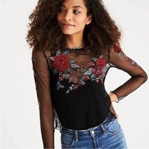 American Eagle Sheer Floral Embroidered Mesh Top Romantic soft grunge Y2K- M